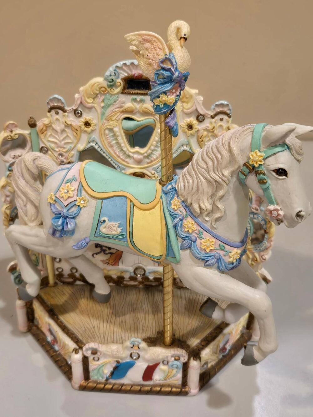 Vintage Willitts Designs Carousel Memories French Musical Carousel